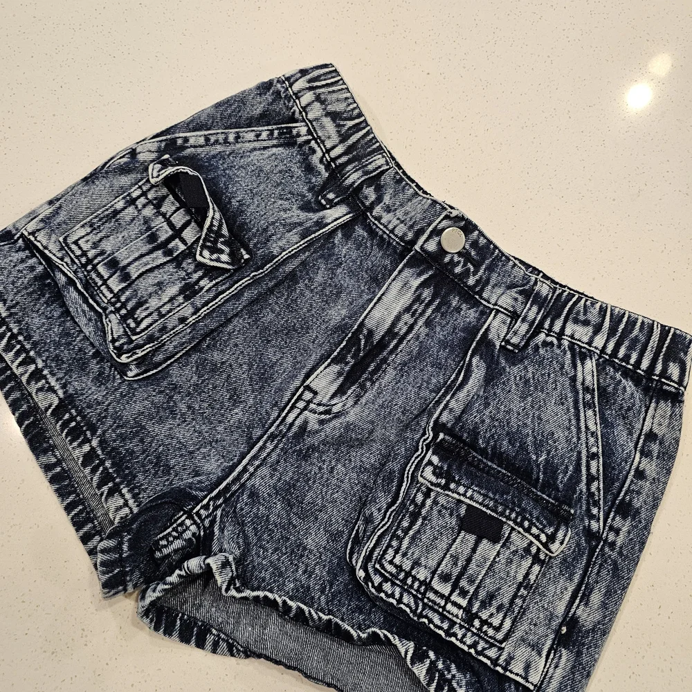 High-Rise Acid Wash Denim Shorts - Blue - Picture 1 of 2